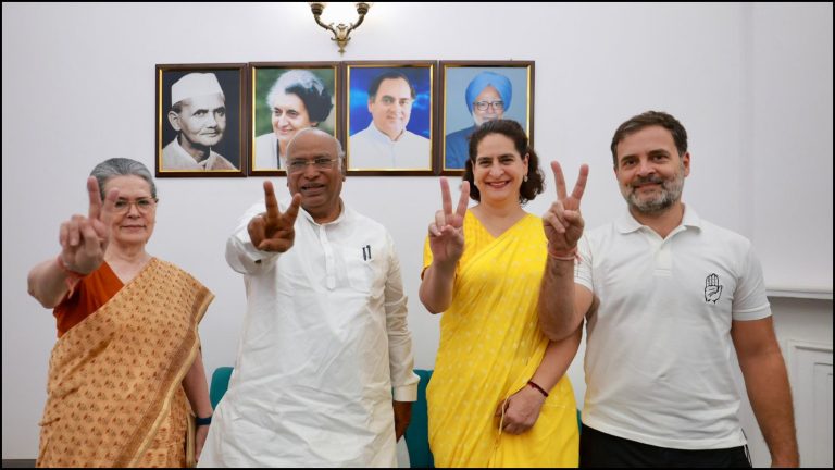 लगातार तीसरी बार ट्रिपल डिजिट में नहीं पहुँच पाई कॉन्ग्रेस, फिर भी ‘राजपरिवार’ की खुशी किला फतह करने जैसी: नतीजों के बाद भी नहीं सुधर रहा विपक्ष