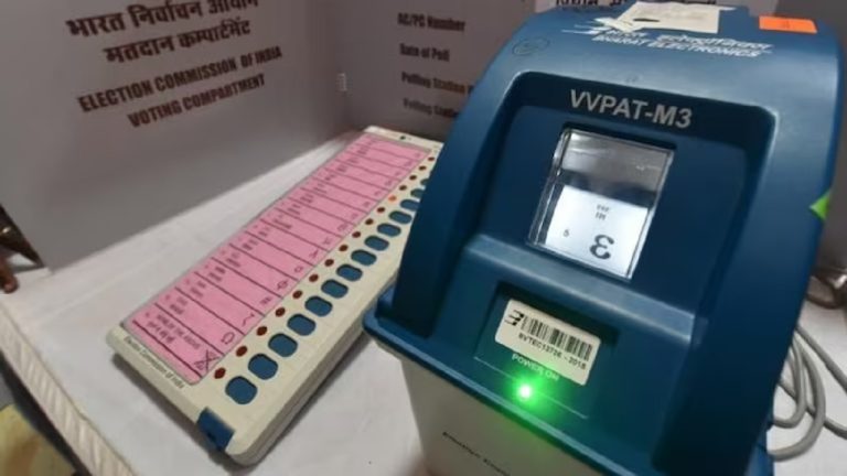 ‘OTP से हैक नहीं होता EVM, अफवाह फैलाने वालों पर होगी कार्रवाई’: कॉन्ग्रेस एन्ड गिरोह को चुनाव आयोग ने लताड़ा, सोशल मीडिया में चल रहा प्रोपेगंडा