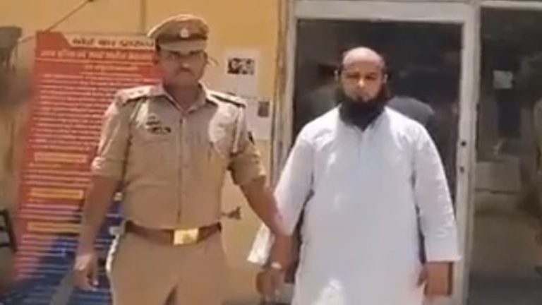 जिस अमान अहमद ने किया हिन्दू लड़की का रेप, मौलाना शाने आलम ने उसी से निकाह करवाया: गाजियाबाद पुलिस ने किया गिरफ्तार, 15 दिन से था फरार