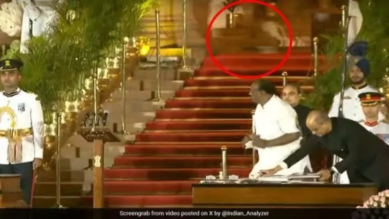 तेंदुआ, कुत्ता, एलियन या कुछ और: पीएम मोदी के शपथ ग्रहण समारोह के दौरान राष्ट्रपति भवन में टहलता रहस्यमयी जानवर, वीडियो देख लोग हैरान