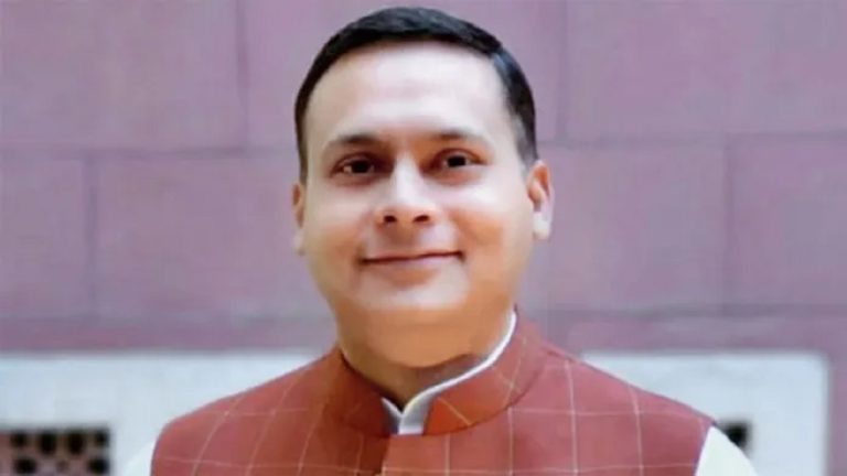 BJP के IT सेल हेड अमित मालवीय ने शांतनु सिन्हा पर किया ₹10 करोड़ का मानहानि केस: यौन उत्पीड़न का आरोप लगाने वाले को भेजा नोटिस