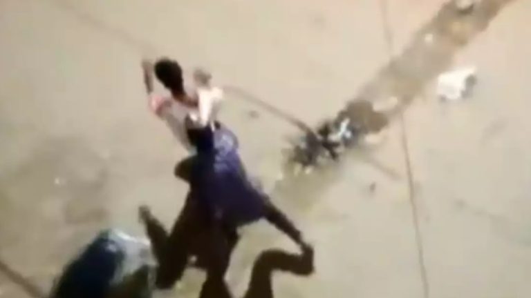 हैदराबाद में चलती सड़क पर समीर को चाकुओं से गोदा, फिर हथियार लहराकर भागे हमलावर: BJP नेता बोले- सोचो Video भाजपा शासित राज्य की होती तो क्या होता