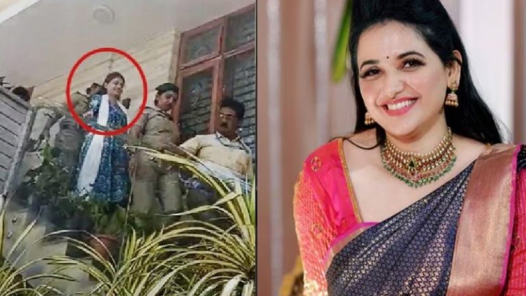 जिसको तड़पा-तड़पाकर मारा उसकी गर्भवती पत्नी लगा रही न्याय की गुहार, इधर पुलिस की कैद में भी मेकअप कर रही हिरोइन पवित्रा: गिरफ्तारी के बाद मुस्कुराती दिखी थी