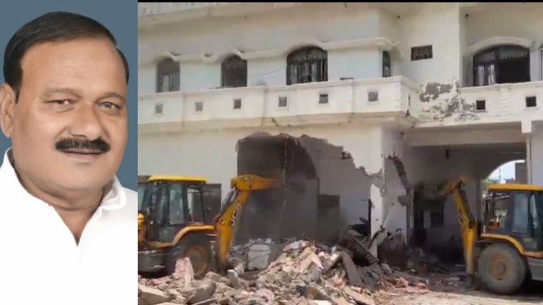 सपा नेता चौधरी अब्दुल नईम के अवैध मैरिज हॉल पर चला ‘बाबा का बुलडोजर’: कब्जा ली थी तालाब की ढाई करोड़ रुपए की जमीन, अखिलेश यादव के विधानसभा क्षेत्र का मामला