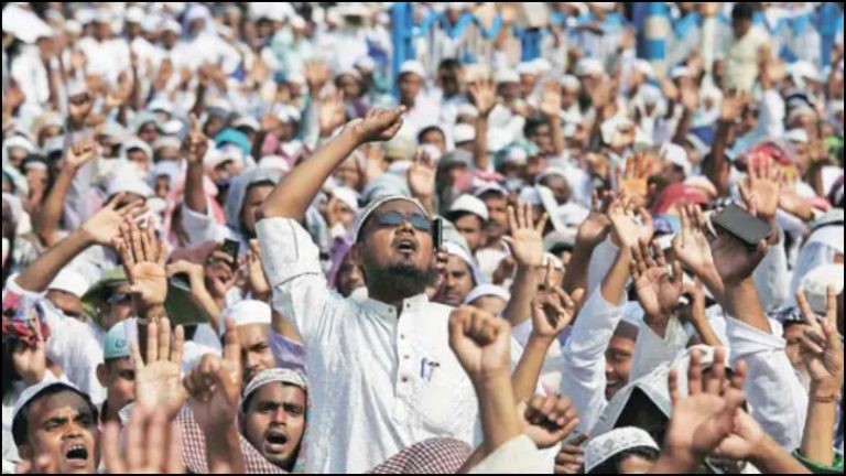 जिधर मुस्लिम आबादी उस बूथ पर 5 साल में ही 117% बढ़ गए वोटर… हाई कोर्ट को भी कहना पड़ा- झारखंड की जमीन पर बस कर सुविधा भोग रहे बांग्लादेशी घुसपैठिए