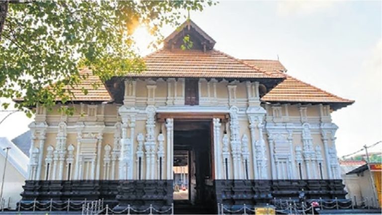 केरल के मंदिर की परंपरा में दखल दे रहा था सरकारी बोर्ड, हाई कोर्ट ने रोका: कहा- मुख्य पुजारी की सहमति के बिना नहीं हो सकता बदलाव