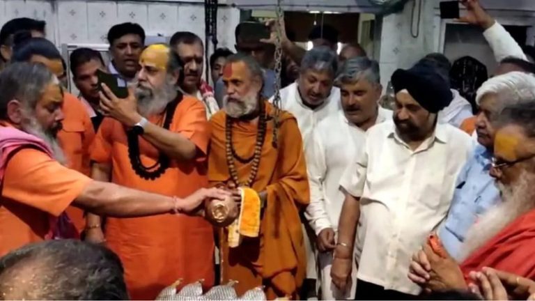 नूहं में बृजमंडल यात्रा के लिए तैयारियाँ शुरू, पहुँचने लगे साधु-संत: पिछले साल मुस्लिम भीड़ की हिंसा में गई थी 6 जानें, शिव मंदिर से लेकर बच्चों के गुरुकुल तक पर हुआ था हमला