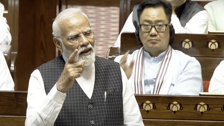 ‘जाँच एजेंसियों को भ्रष्टाचार के खिलाफ खुली छूट, पेपर लीक करने वालों को भी नहीं छोड़ेंगे’: राज्यसभा में PM मोदी का ऐलान, कहा – मणिपुर में कम हो रहीं हिंसा की घटनाएँ