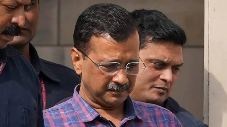 शराब घोटाले में जमानत तो मिल गई पर CM ऑफिस नहीं जा सकते हैं अरविंद केजरीवाल, फाइल पर साइन करने की इजाजत भी नहीं: सुप्रीम कोर्ट ने लगाई कई शर्तें