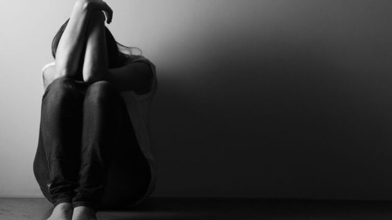 ‘क्लासमेट जोया और उसकी अम्मी करती थी तंग’: हिंदू लड़की ने की आत्महत्या, 1 हफ्ते बाद खुला मामला; जाँच में जुटी कर्नाटक पुलिस