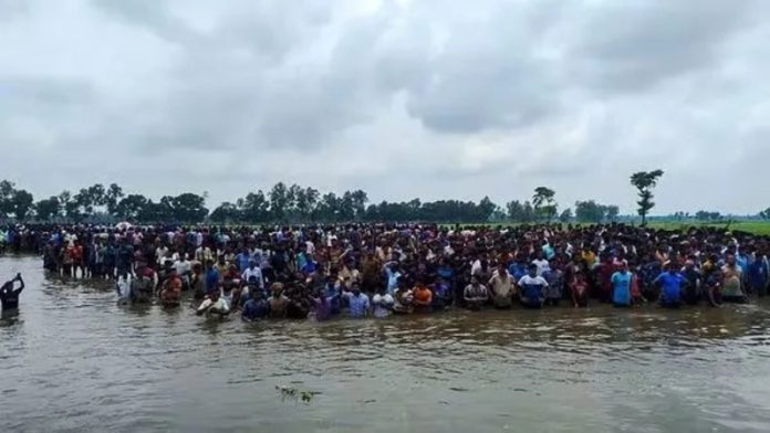 बांग्लादेश मुस्लिम भीड़ हिन्दू