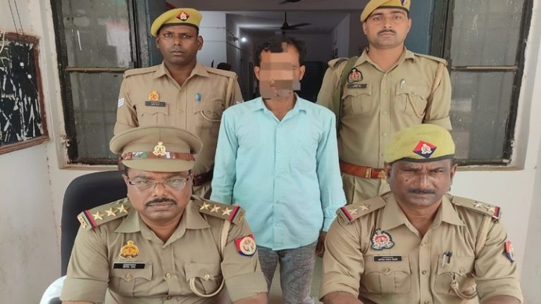 ‘अब तुम्हारी जरूरत नहीं, टाइमपास के लिए रखा था’: अनवारुल मुस्तफा ने यादव समाज की शादीशुदा महिला को फँसाकर किया रेप, बच्चे के जन्म के बाद हत्या की धमकी