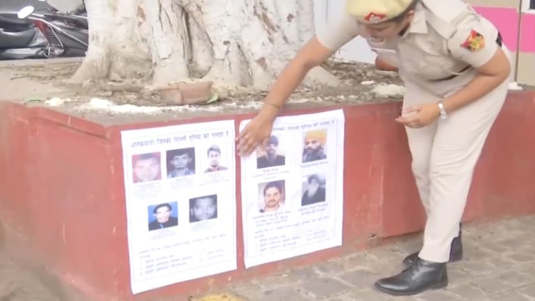 दिल्ली में लगे इस्लामी और खालिस्तानी आतंकियों के पोस्टर, सूचना देने वालों को मिलेगा ईनाम: स्वतंत्रता दिवस से पहले पुलिस अलर्ट