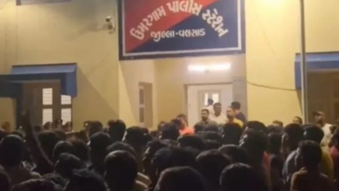 गुजरात वलसाड हिन्दू रेप