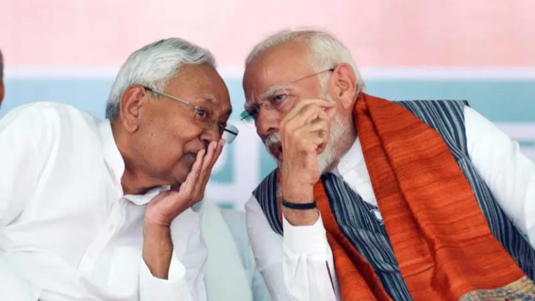 कॉन्ग्रेस ने बताया ‘नफरती’, ओवैसी बोले- अब नमाज भी नहीं पढ़ने देंगे: जदयू ने कहा- यह मुस्लिम विरोधी नहीं, लोकसभा में पेश हुआ वक्फ संशोधन बिल