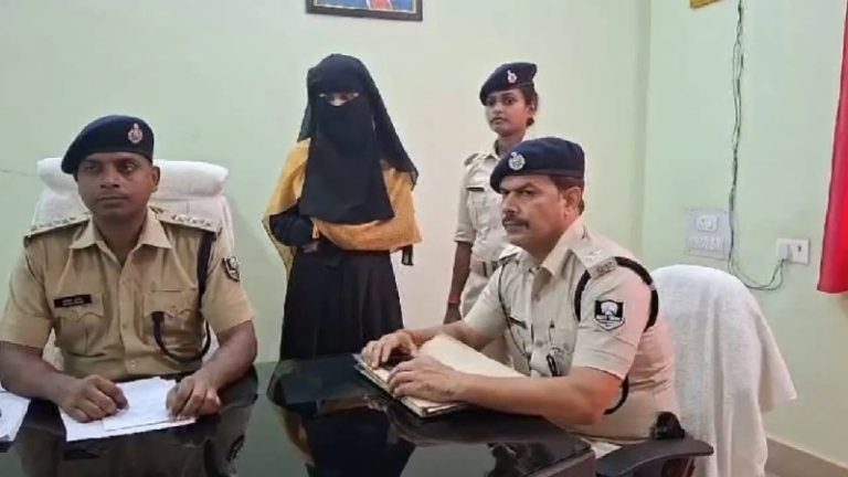 शौहर कमाने जाता सऊदी अरब तो बीवी प्रेमी संग उड़ाती गुलछर्रे: नाजनीन खातून ने रोहित को गहने और ₹3 लाख देकर आफताब की करा दी हत्या​, दोनों गिरफ्तार