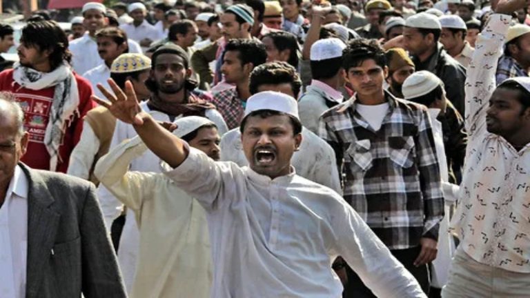 झारखंड में सावन में निकाली जा रही थी कलश यात्रा, कट्टरपंथी मुस्लिमों ने कर दिया हमला: BJP नेता बाबूलाल मरांडी बोले- हिंदुओं के लिए काल है हेमंत सरकार