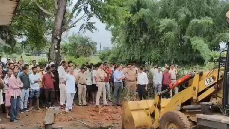 MP के सागर में दीवार गिरने से 9 बच्चों की मौत, 4 गंभीर रूप से घायल: CM मोहन यादव ने की ₹4-4 लाख मुआवजे की घोषणा
