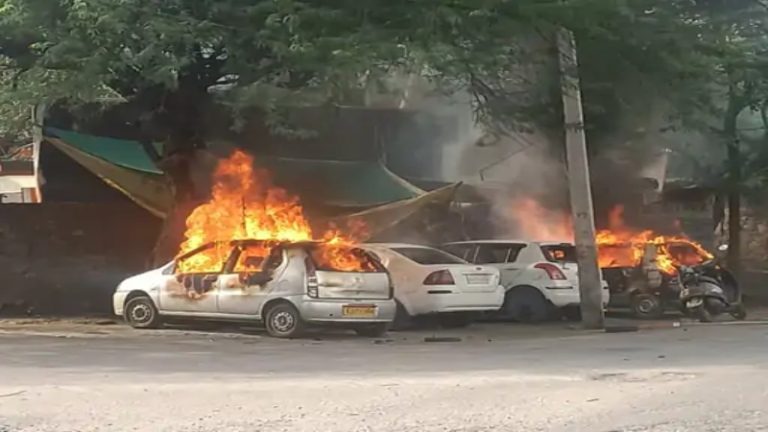 जिस उदयपुर में कन्हैया लाल का गला रेता, वहीं अब सरकारी स्कूल के बाहर छात्र को चाकू मारा: हिंदू संगठनों ने बंद कराया बाजार, धारा 144 लागू