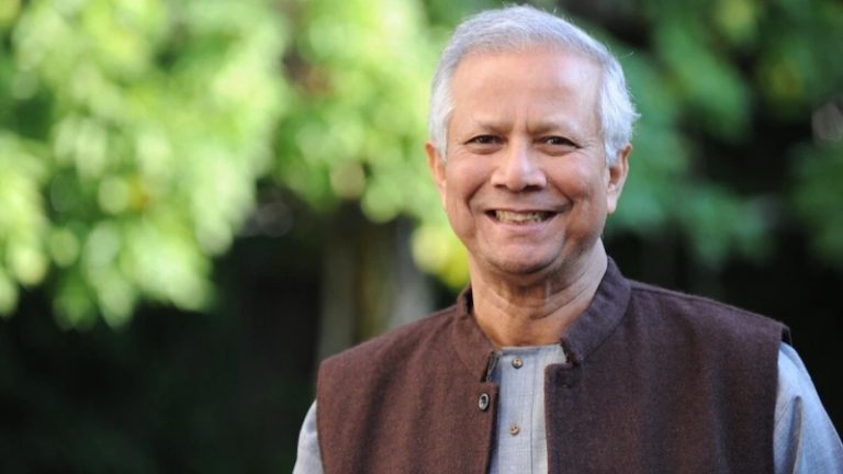 नोबेल पुरस्कार विजेता मुहम्मद यूनुस बने बांग्लादेश की अंतरिम सरकार के प्रमुख, 2 प्रदर्शनकारी छात्र नेता भी शामिल: जानिए इस अर्थशास्त्री के हसीना से रिश्ते