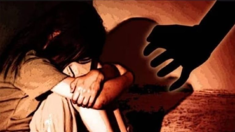 POCSO में जेल की सजा काटकर लौटे PT टीचर को स्कूल ने फिर रखा, बच्ची के साथ फिर की रेप की कोशिश: प्रिंसिपल और ट्रस्टी सहित 7 गिरफ्तार