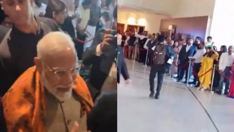 हाथों में तिरंगा, जुबाँ पर भारत माता की जय… यूक्रेन में कुछ यूँ हुआ PM मोदी का स्वागत, रूस के साथ संघर्ष खत्म होने की लोगों ने जताई उम्मीद