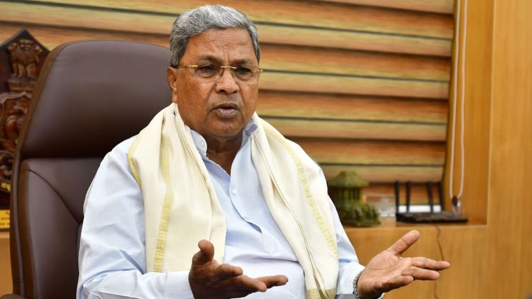 सिद्दारमैया जमीन घोटाले से पूरी तरह अलग थे यह विश्वास करना मुश्किल: कर्नाटक हाई कोर्ट, कॉन्ग्रेसी CM पर चलेगा केस; जानिए क्या है MUDA स्कैम