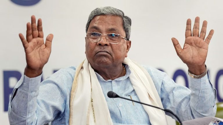 कर्नाटक में अब उर्दू तुष्टिकरण: आँगनबाड़ी शिक्षक बहाली के आदेश पर विवाद, भाजपा बोली- निजाम और टीपू का सपना पूरा कर रही कॉन्ग्रेस