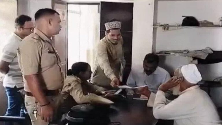 प्रयागराज के जिस मदरसे में छपते थे जाली नोट, उसे तुर्की-अरब से करोड़ों की फंडिंग: फर्जी आधार कार्ड का भी धंधा, 630 छात्रों की तलाश