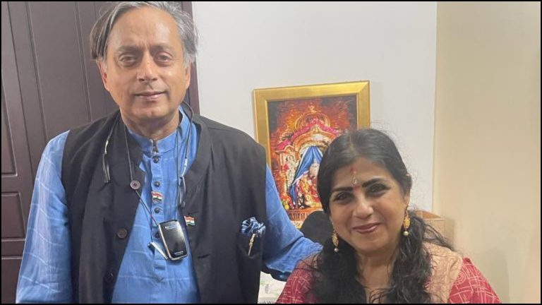 ‘फिल्म इंडस्ट्री की तरह कॉन्ग्रेस में भी होता है कास्टिंग काउच’: केरल की नेता को मुँह खोलते ही पार्टी ने निकाला, कहा था- बड़े नेताओं की करीबी महिलाएँ पाती हैं पद