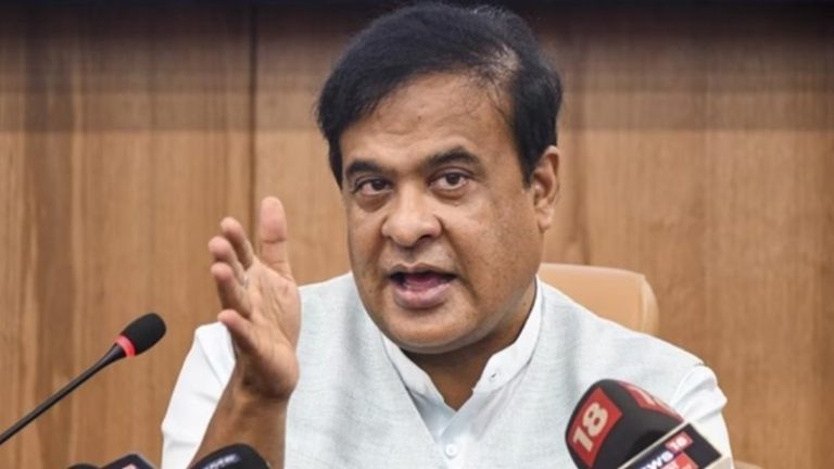 क्या असम में किडनी की बढ़ती बीमारियों के पीछे हैं मियाँ मुस्लिम? CM हिमंता बिस्वा सरमा ने किया आगाह, कहा- उनसे नहीं खरीदे मछली, यूरिया का कर रहे हैं इस्तेमाल