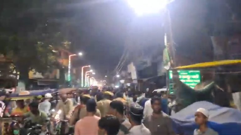 कॉन्ग्रेस नेता अब्दुल मोईद था बहराइच की कट्टरपंथी भीड़ का अगुआ, 14 साल के हिंदू छात्र का ‘सर तन से जुदा’ करने के लगे नारे: पीड़ित परिजन बोले- मुस्लिम छात्र के गंदे कमेंट से हुआ फसाद