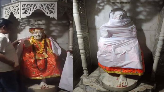 काशी साईं मूर्ति गंगा