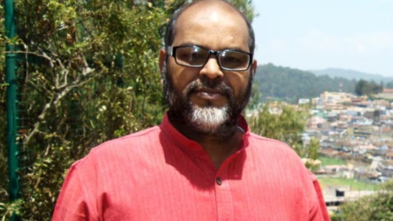 ‘कु#त्ते जैसी है मीडिया’: CPM नेता कृष्णदास के विवादित बयान पर मचा बवाल, विपक्षियों ने घेरा, अपनी पार्टी के नेता भी झाड़ रहे पल्ला