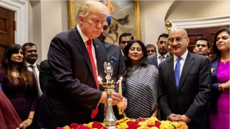 डोनाल्ड ट्रंप का अमेरिकी हिंदुओं को बचाने का वादा, बांग्लादेश में अल्पसंख्यकों पर हमले की निंदा की: कहा- इस दिवाली अंधकार पर प्रकाश की जीत हो