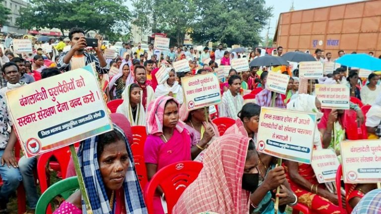 ‘पहले यहाँ जंगल था, अब यहाँ सिर्फ मुसलमानों के घर हैं’: झारखंड में घुसपैठ ने कैसे बदले हालात स्थानीय लोगों ने बताए, कहा- अब ST के लिए कोई जगह नहीं बची, शादी कर हड़प रहे जमीन