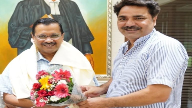 गैंगस्टर और AAP विधायक नरेश बालियान के बीच बातचीत का भाजपा ने जारी किया ऑडियो: बिल्डर से वसूली करके हवाला के जरिए बाँटने की बात, BJP बोली- ऐसे 3 क्लिप और हैं