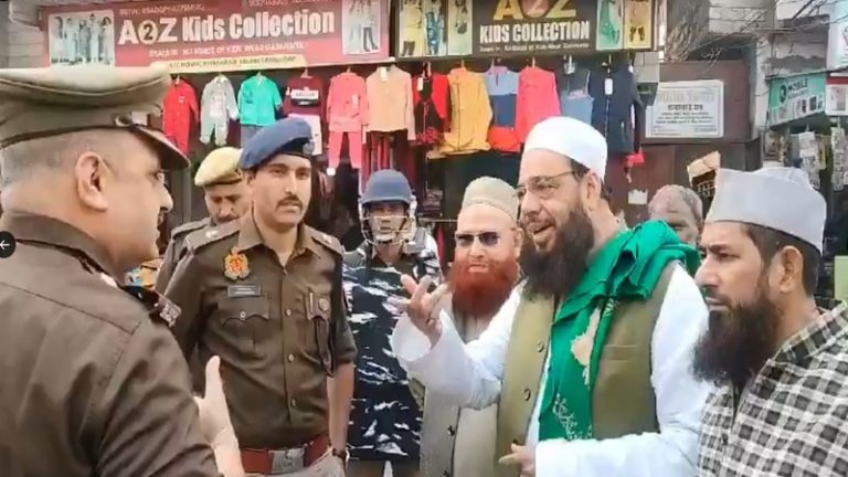 संभल हिंसा के बाद अलर्ट पर UP पुलिस: मुजफ्फरनगर में कई छतों पर मिले पत्थर, अमेठी में ड्रोन से निगरानी