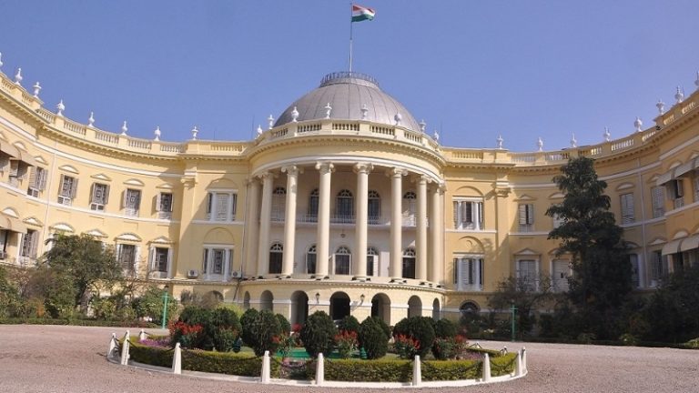 पश्चिम बंगाल का राजभवन वक्फ का, देश का सबसे बड़ा ‘कलकत्ता गोल्फ कोर्स’ भी उसी का: बवाल होने पर बंगाल वक्फ बोर्ड ने पल्ला झाड़ा… तो कौन ले रहा ₹147 किराया?