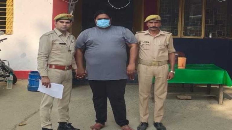 भीम आर्मी चीफ के गाँव के बगल दलित युवक मोंटी की लोहे की रॉड से पिटाई: सद्दाम गिरफ्तार, राकिब और फरमान की तलाश में जुटी UP पुलिस