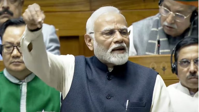 ‘सत्ता का सुख और सत्ता की भूख’ ही कॉन्ग्रेस का इतिहास और वर्तमान: PM मोदी ने लोकसभा में घेरा, विकसित भारत के लिए रखे 11 संकल्प, परिवार से संविधान तक का जिक्र