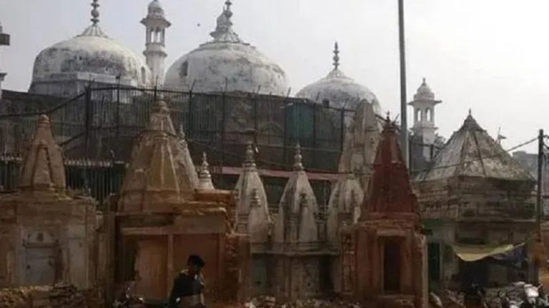 ढाँचों को बचाने के लिए कॉन्ग्रेस ने बनाया जो कानून, उसको सुप्रीम कोर्ट में चुनौती: बोले विष्णु शंकर जैन- मंदिरों पर मोहम्मद बिन कासिम के हमलों से पहले की स्थिति बहाल हो