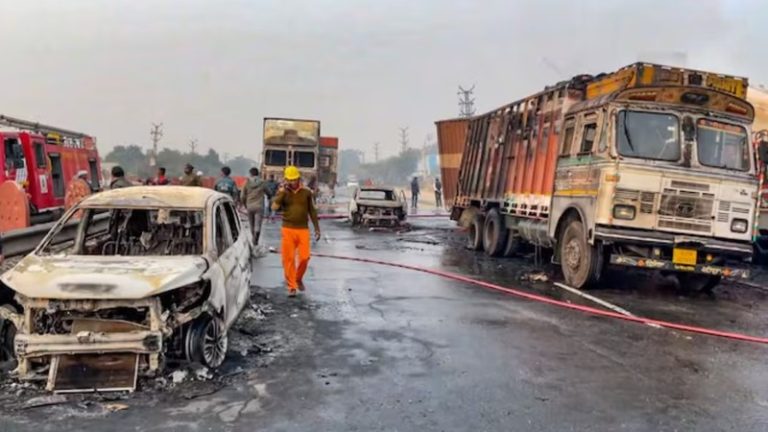 किसी का पूरा शरीर खाक, किसी की हड्डियों से हुई पहचान: जयपुर LPG टैंकर ब्लास्ट देख चश्मदीदों की रूह काँपी, जली चमड़ी के साथ पीड़ित चिल्लाते हुए सड़कों पर भागे