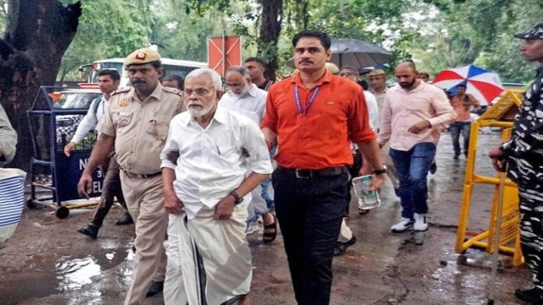 ‘चाहे तो नजरबंद कर लो, लेकिन बेल दे दो’… कोर्ट में गिड़गिड़ाया आतंकी अबूबकर, PFI का था सरगना: सुप्रीम कोर्ट ने भगाया, कहा – निचली अदालत जाओ