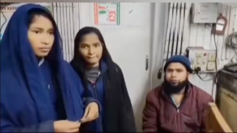 बंगाल के सियालदह में अवैध रूप से घुसे 3 रोहिंग्या मुसलमान, ₹20-20 हजार देकर बनवाए फर्जी दस्तावेज: दिल्ली और जम्मू-कश्मीर पहुँचने से पहले हुए गिरफ्तार