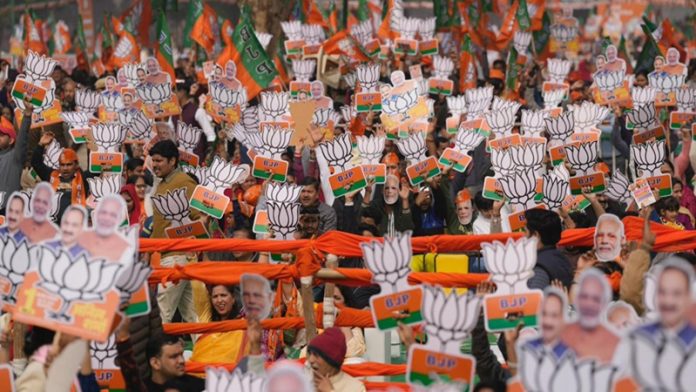 दिल्ली, एग्जिट पोल्स, बीजेपी