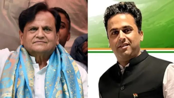 अहमद पटेल (बाएँ) और उनके बेटे फैसल पटेल