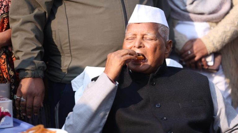 हमारे रहते बिहार में नहीं बनेगी BJP सरकार… दंभ भर रहे लालू की पोल-पट्टी साले सुभाष यादव ने खोली: कहा- अपहरण की डील करवाते थे, उनके कहने पर ही शोरूम से उठाई गई गाड़ियाँ