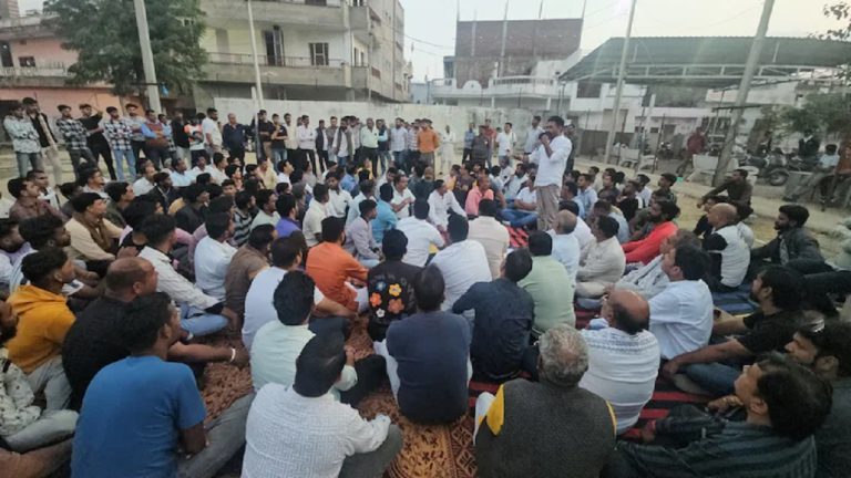 इंस्टाग्राम से नाबालिग छात्राओं को फँसाते, फोटो-वीडियो से ब्लैकमेल करते, फिर कहते- मुस्लिम बनो, अपनी सहेलियों से मिलवाओ: अजमेर जैसे सेक्स स्कैंडल से राजस्थान के ब्यावर में बवाल