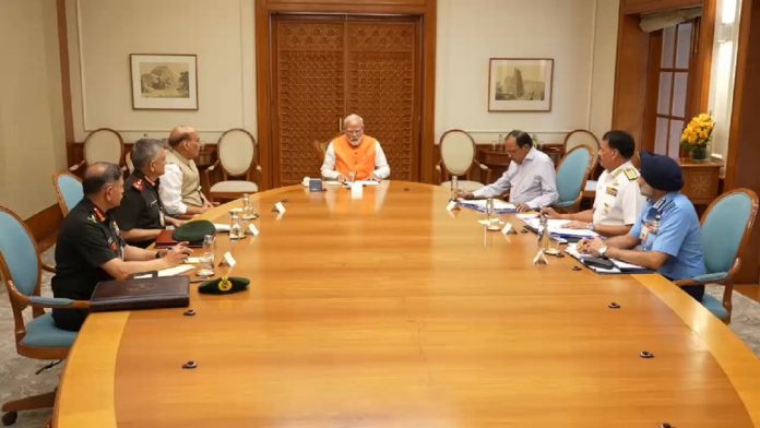 प्रधानमंत्री नरेंद्र मोदी